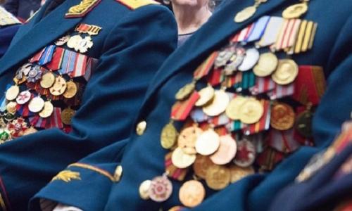 Иккинчи жаҳон уруши қатнашчилари ва ногиронлари пул мукофоти оладилар Иккинчи жаҳон уруши қатнашчилари ва ногиронлари пул мукофоти оладилар