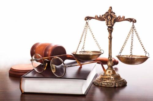 Адвокатлик гувоҳномаларининг янги намунаси тасдиқланди Адвокатлик гувоҳномаларининг янги намунаси тасдиқланди