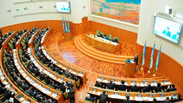 Ne otvetil na parlamentskiy zapros, zapros senatora ili deputata – shtraf do 7 MRZP Ne otvetil na parlamentskiy zapros, zapros senatora ili deputata – shtraf do 7 MRZP