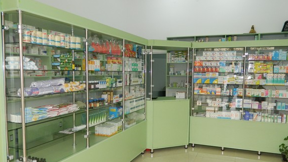 Вначале предложи местные лекарства