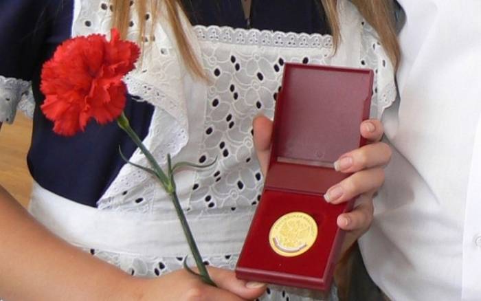 Oltin va kumush medal sohiblariga OTMga kirishda imtiyoz berilishi mumkin Oltin va kumush medal sohiblariga OTMga kirishda imtiyoz berilishi mumkin