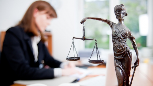 За «неуд» по итогам практики студента-юриста оставят на «второй» год