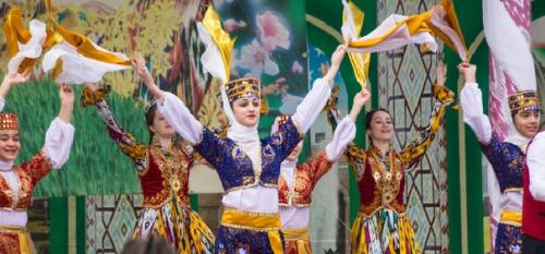 В каждом районе и городе будет культурный центр В каждом районе и городе будет культурный центр
