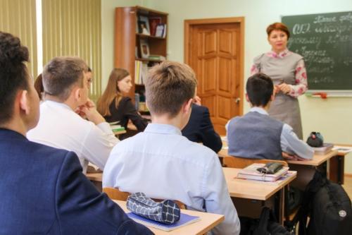 Қандай хизматлари учун ўқитувчиларга қўшимча устама тўланади