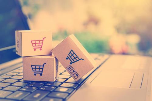 E-commerce: ckolko biznesmenov «v teni» i kak iх ottuda vivesti