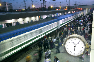 АО «Узжелдорпасс» переходит на новый график движения поездов
