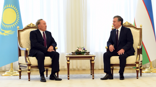 Президент Казахстана награжден орденом «Эл-юрт ҳурмати»
