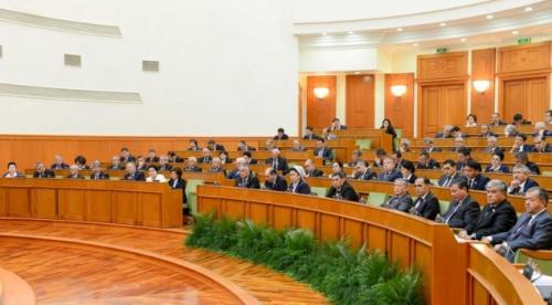 Состоялось второе пленарное заседание Сената Олий Мажлиса 