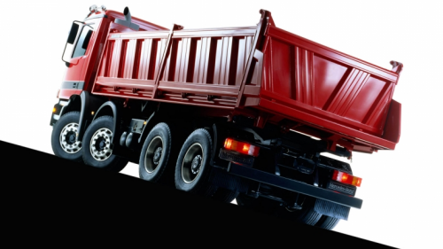 Тяжеловесные грузовики освободили от импортных таможенных платежей