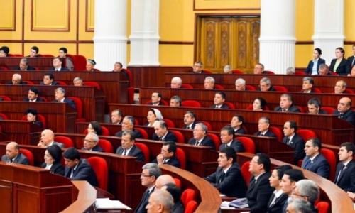 Депутаты и сенаторы поддержали предложения Президента