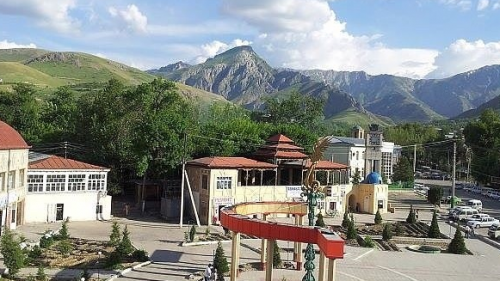 Samarkandskaya oblast: noviye dorogi, vodoхranilishche i sementniy zavod Samarkandskaya oblast: noviye dorogi, vodoхranilishche i sementniy zavod