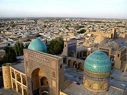 Узбекистан в ТОП рейтинге туристических маршрутов в 2015 году